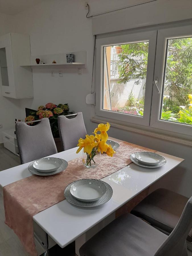 Apartments Mate Split Luaran gambar