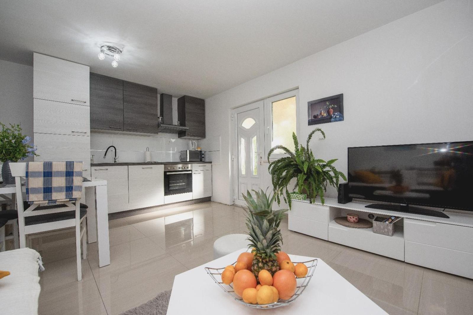 Apartments Mate Split Luaran gambar