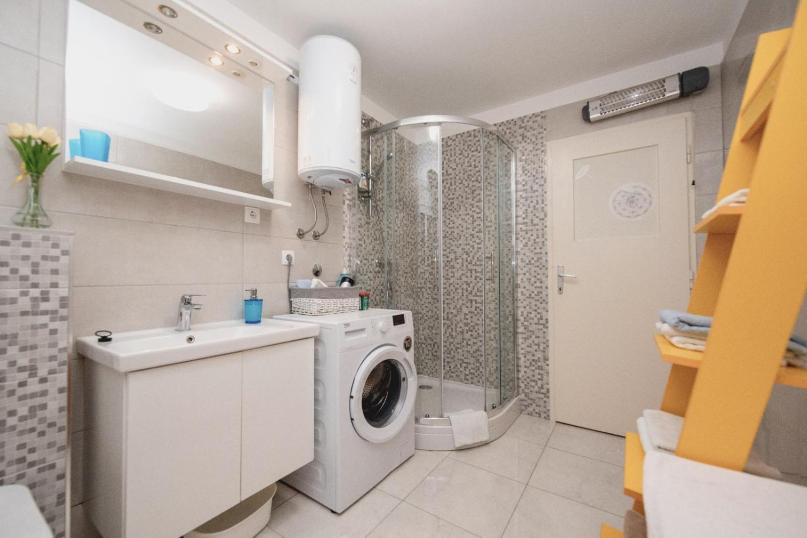 Apartments Mate Split Luaran gambar