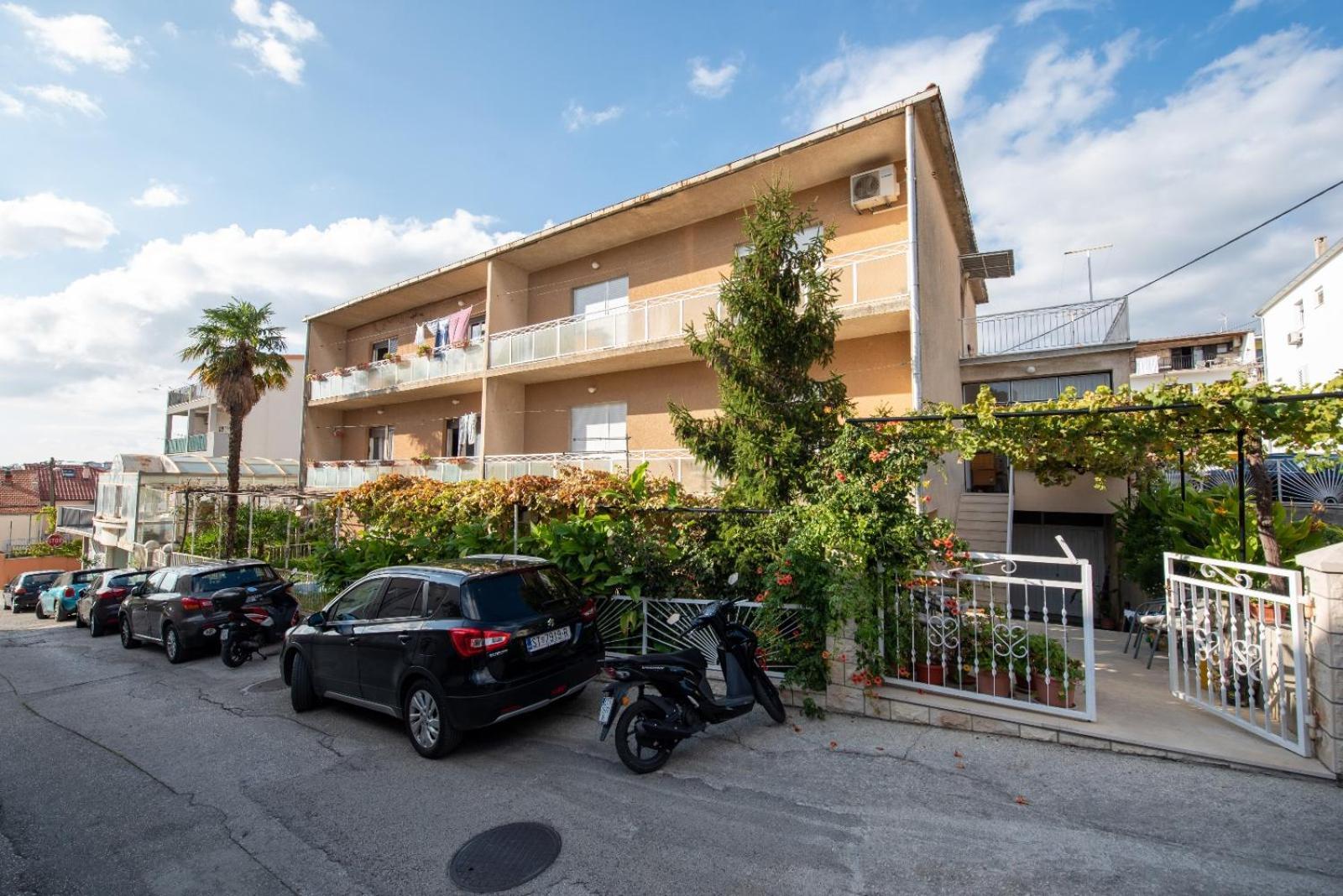 Apartments Mate Split Luaran gambar